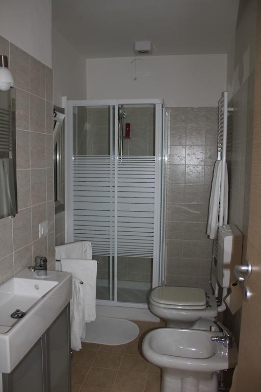 Giro B&B Catania Rum bild